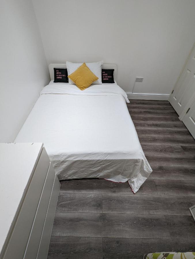 Mile End- Prime Location Hotel Londres Exterior foto